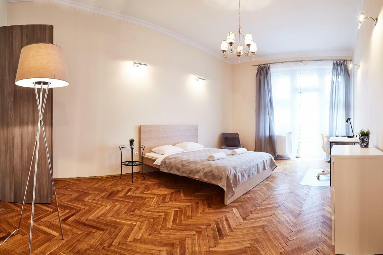 Modern Apartments Krasków Εξωτερικό φωτογραφία