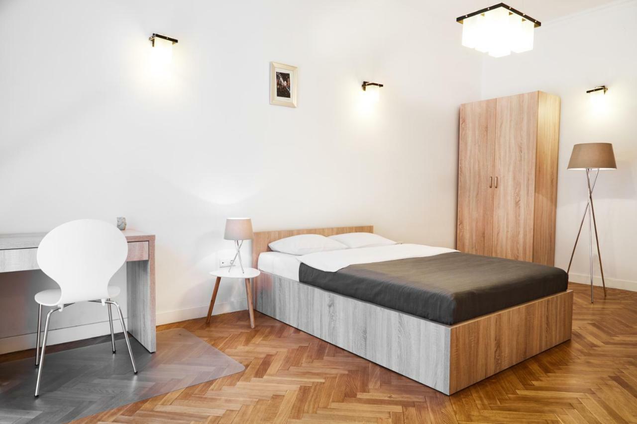 Modern Apartments Krasków Εξωτερικό φωτογραφία